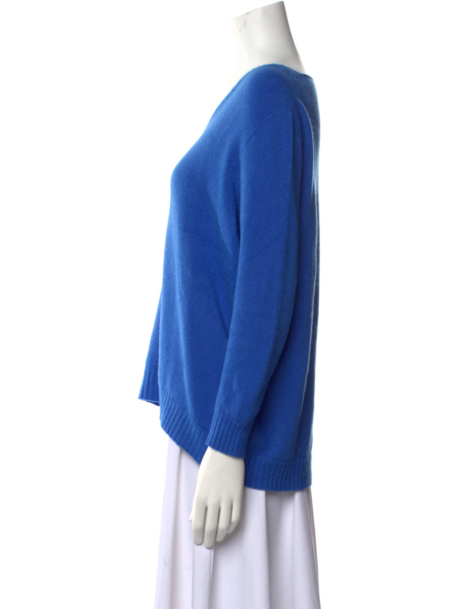 Apparis V-Neck Sweater